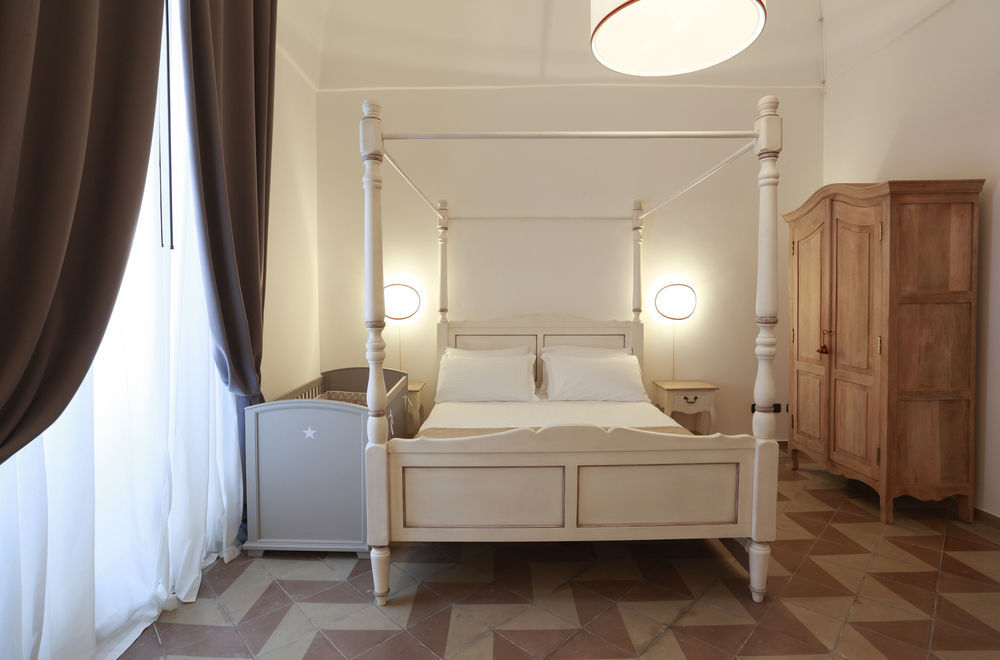 Santa Marta Suites & Apartments Lecce Exterior photo