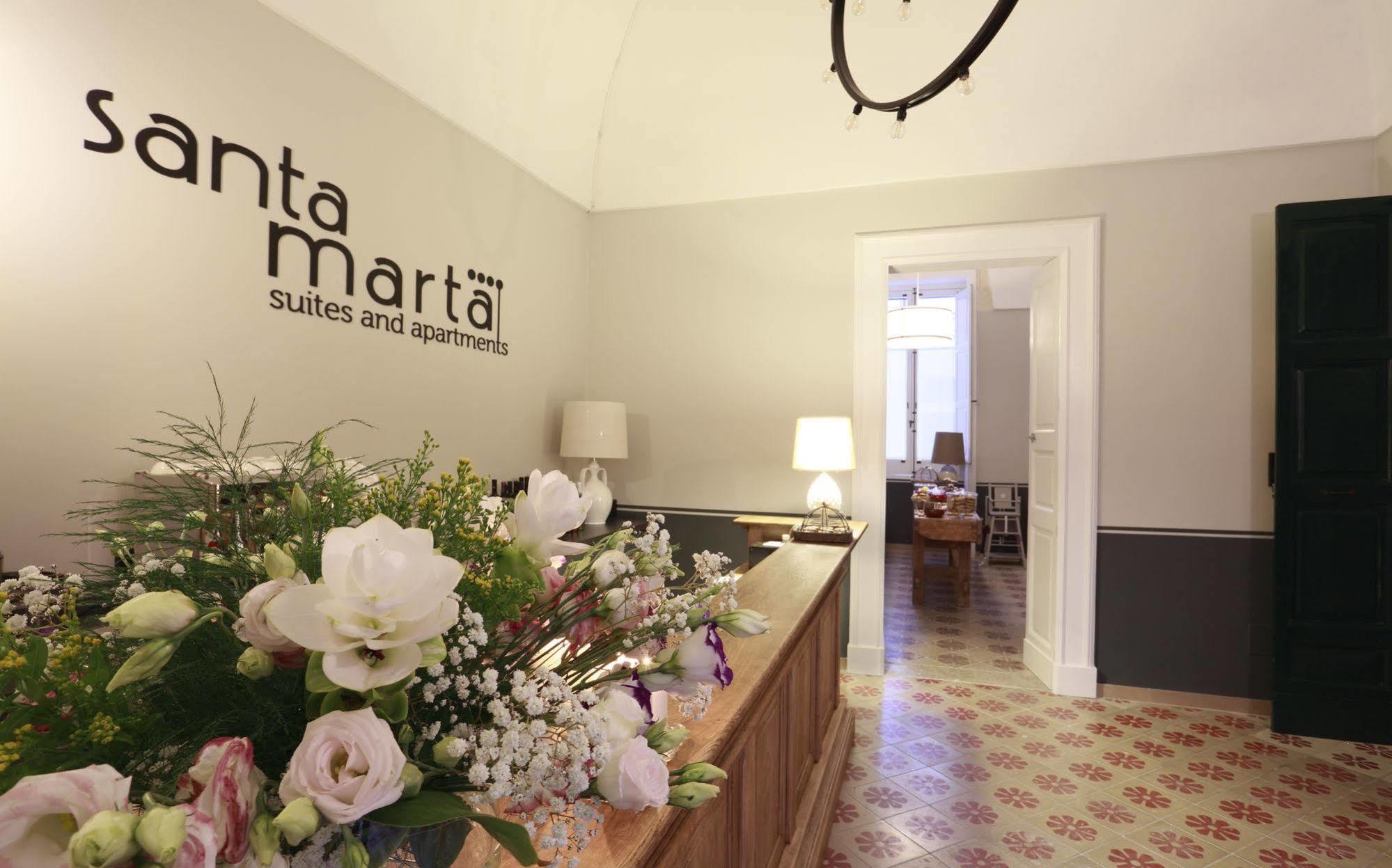 Santa Marta Suites & Apartments Lecce Exterior photo