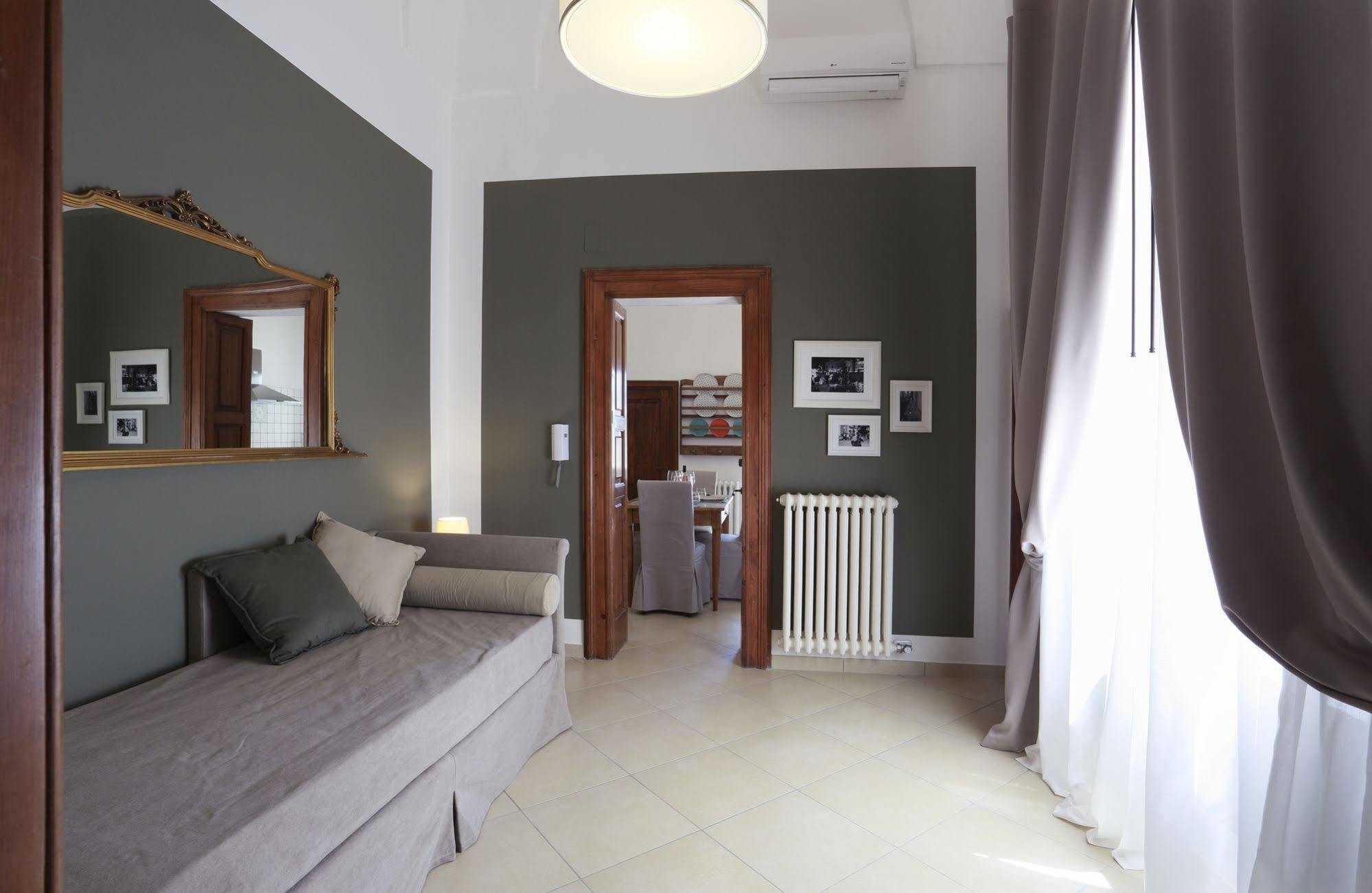 Santa Marta Suites & Apartments Lecce Exterior photo