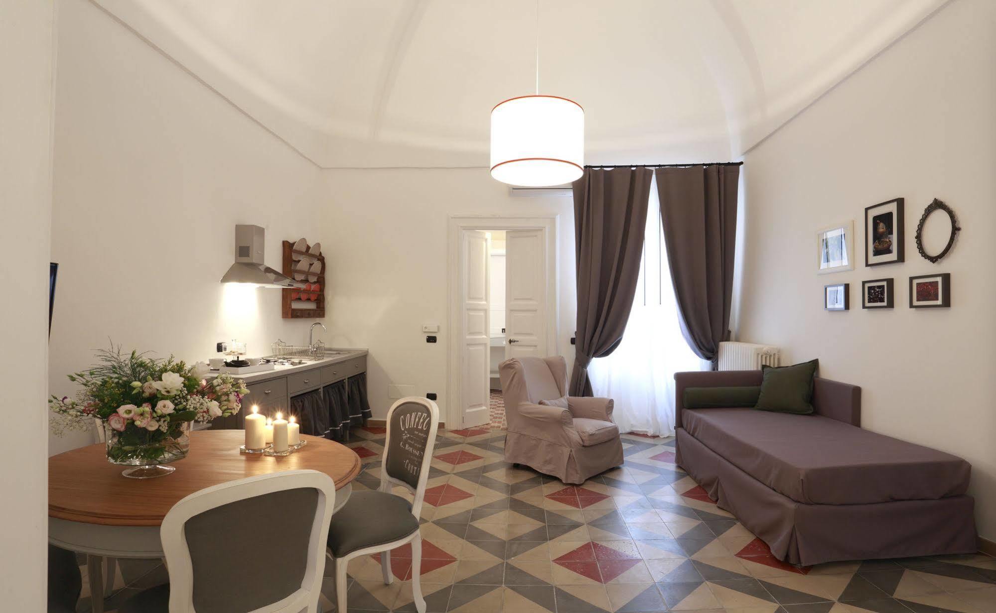 Santa Marta Suites & Apartments Lecce Exterior photo