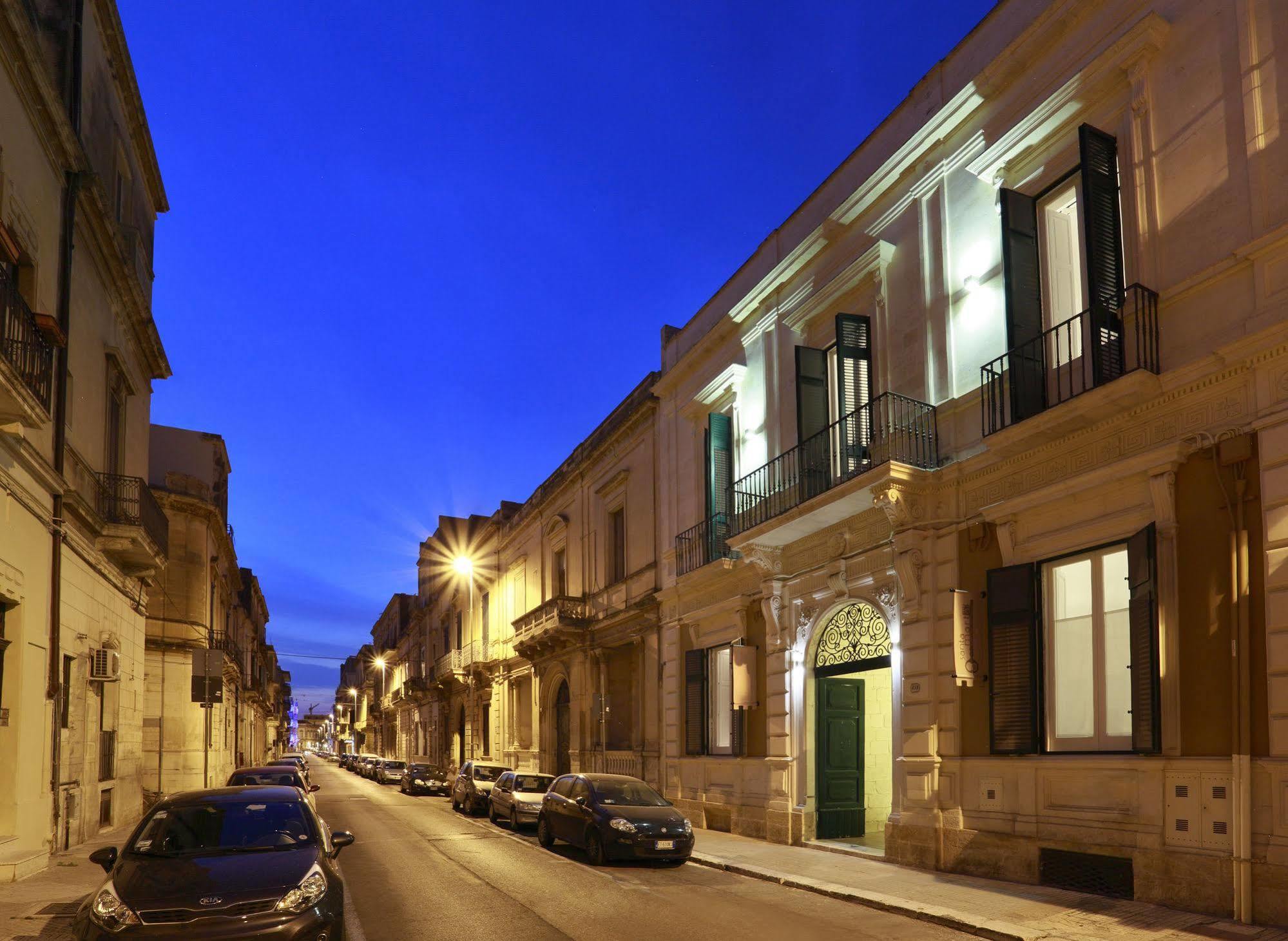 Santa Marta Suites & Apartments Lecce Exterior photo